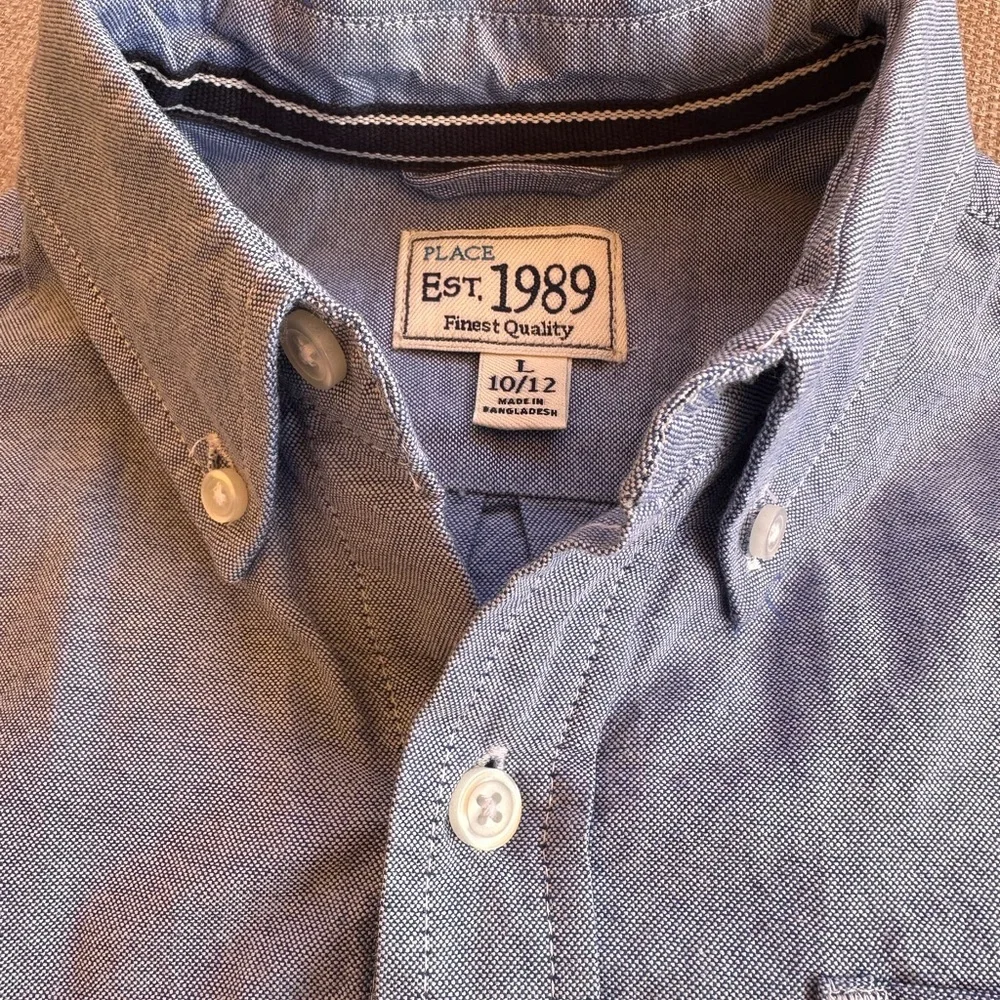 The Children’s Place.  Boys Long-Sleeve Button-Down Shirt - Light Blue